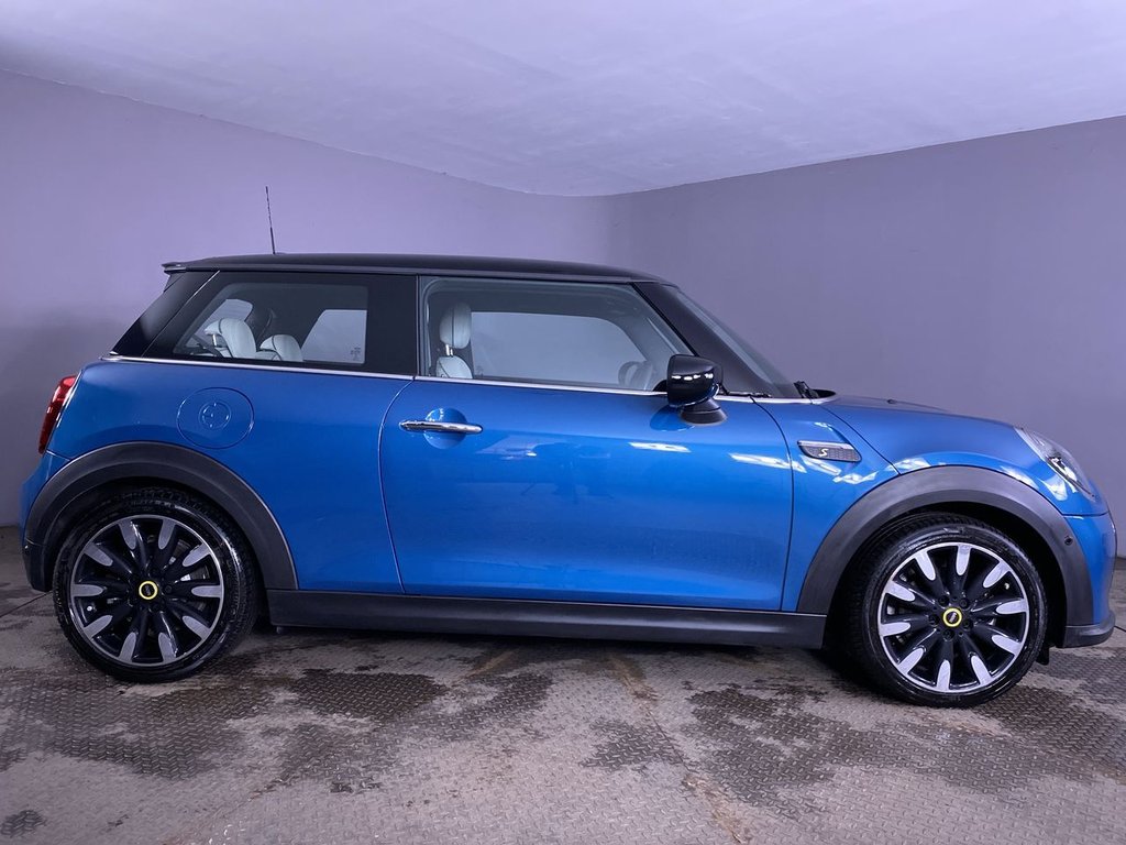 Used MINI Hatch 2023 for sale - 77507950: Photo 16