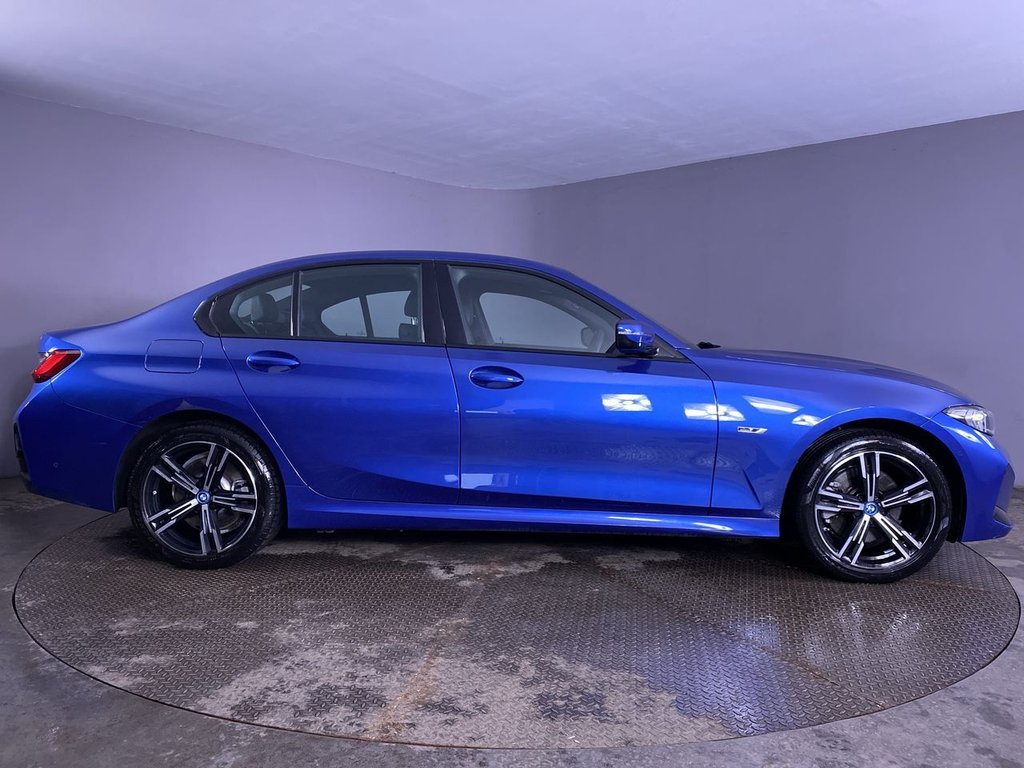 Used BMW 3 Series 2023 for sale - 77356380: Photo 9