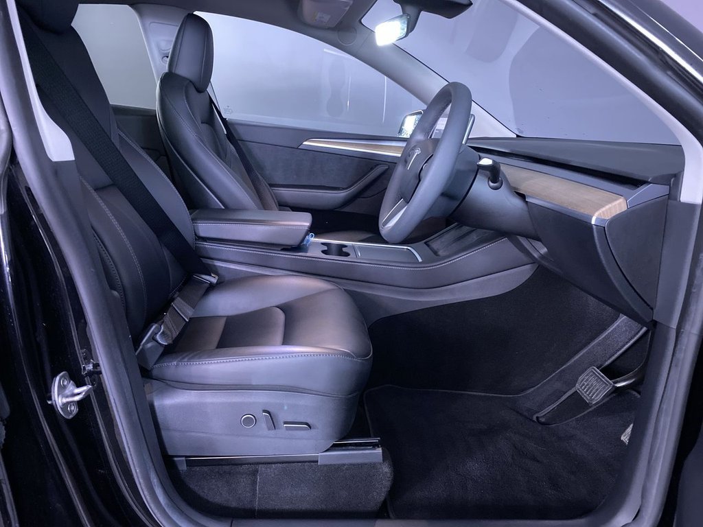 Used Tesla Model Y 2022 for sale - 76883660: Photo 22