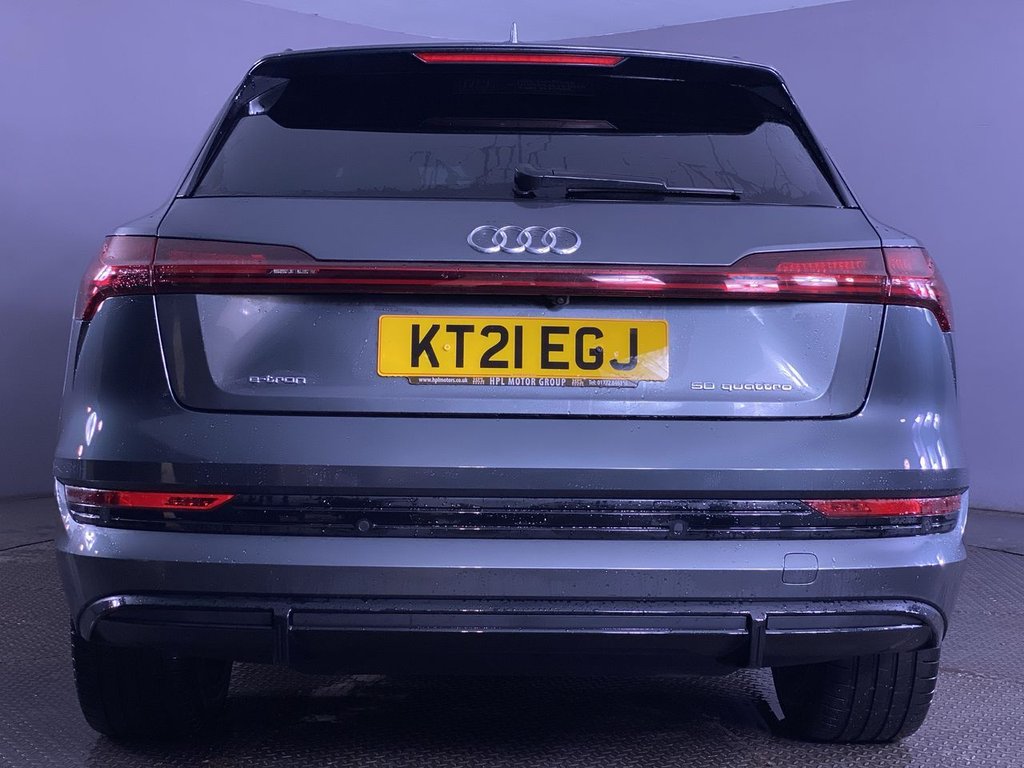 Used Audi e-tron 2021 for sale - 76820182: Photo 14