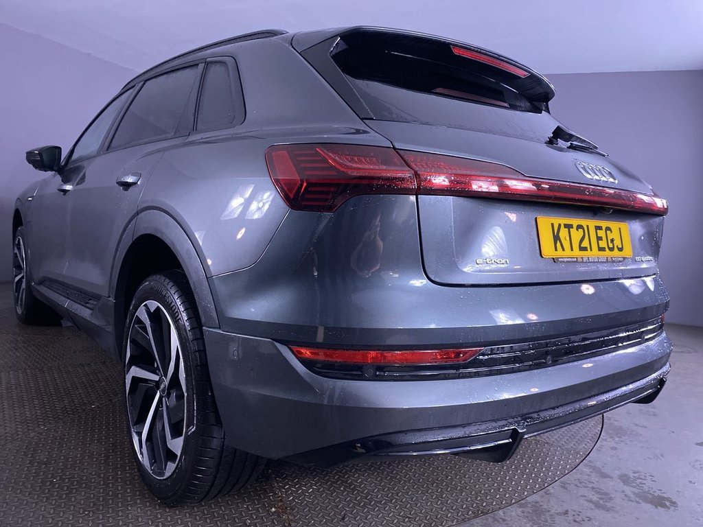 Used Audi e-tron 2021 for sale - 76820182: Photo 21