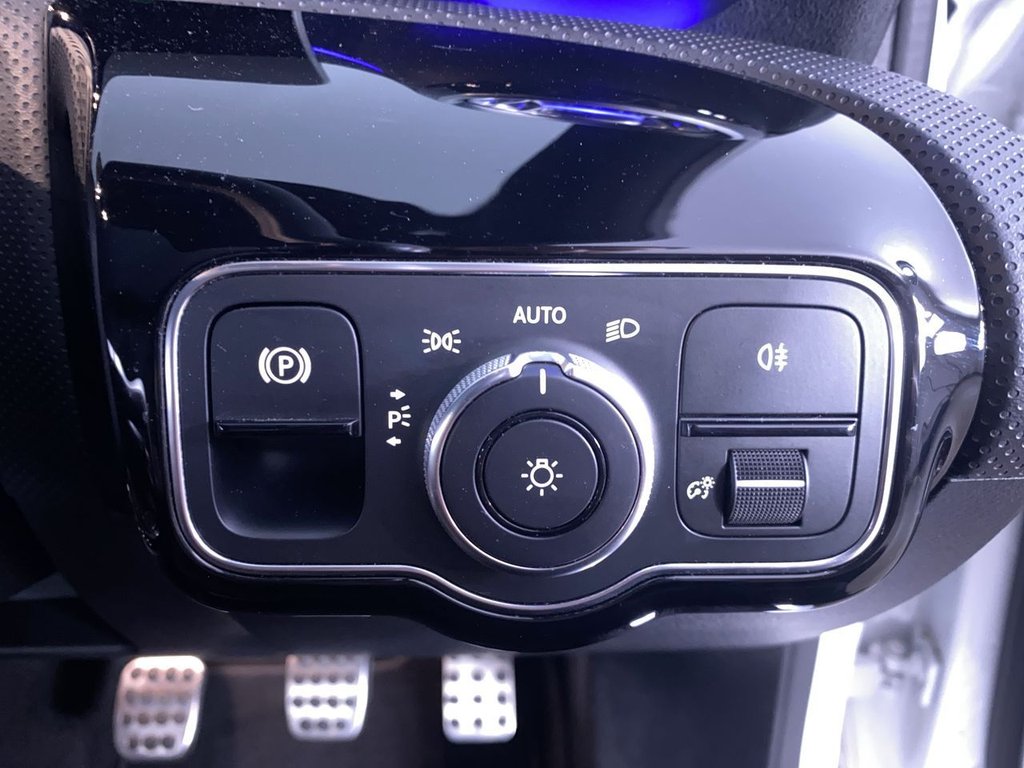 Used Mercedes-Benz A-Class 2019 for sale - 76698825: Photo 23