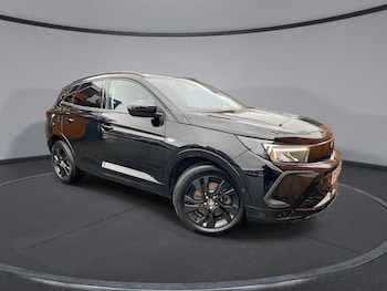 2022 (22) - 1.6 13.2kWh GS Line SUV 5dr Petrol Plug-in Hybrid Auto Euro 6 (s/s) (225 ps