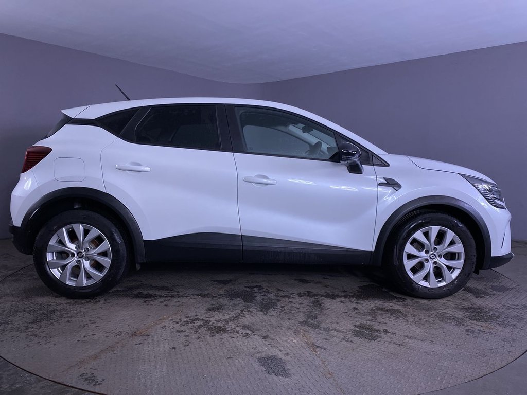 Used Renault Captur 2022 for sale - 76132758: Photo 9