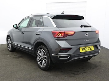 Used Volkswagen T-Roc 2021 for sale - 76768262: Photo