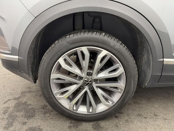 Used Volkswagen T-Roc 2021 for sale - 76768262: Photo