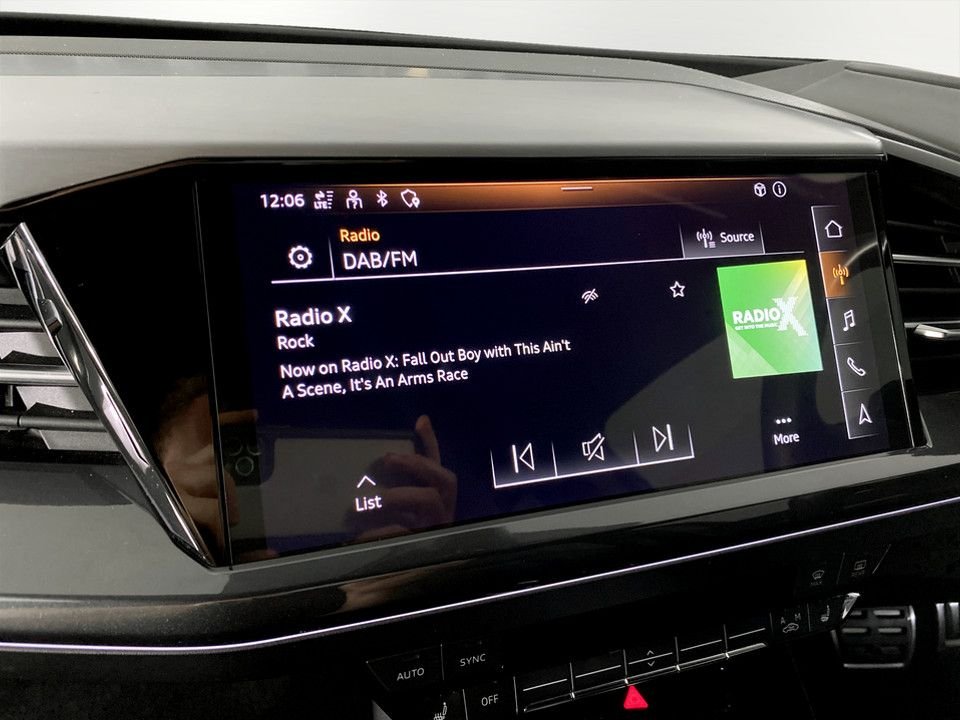 Used Audi Q4 e-tron 2023 for sale - 77850021: Photo 16