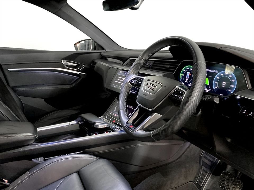 Used Audi e-tron 2022 for sale - 77583747: Photo 12