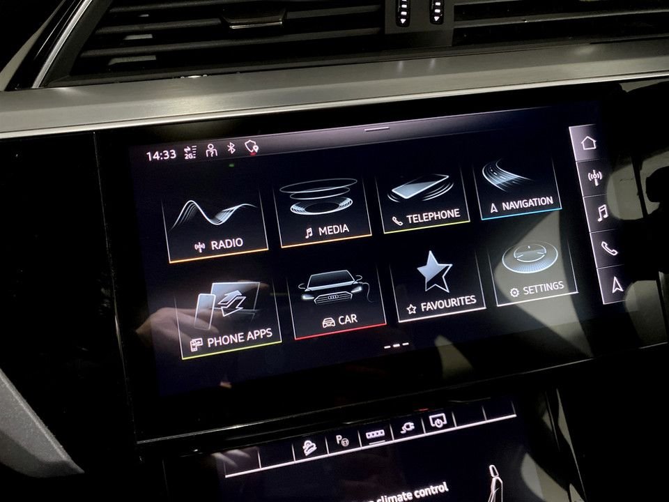 Used Audi e-tron 2022 for sale - 77583747: Photo 16