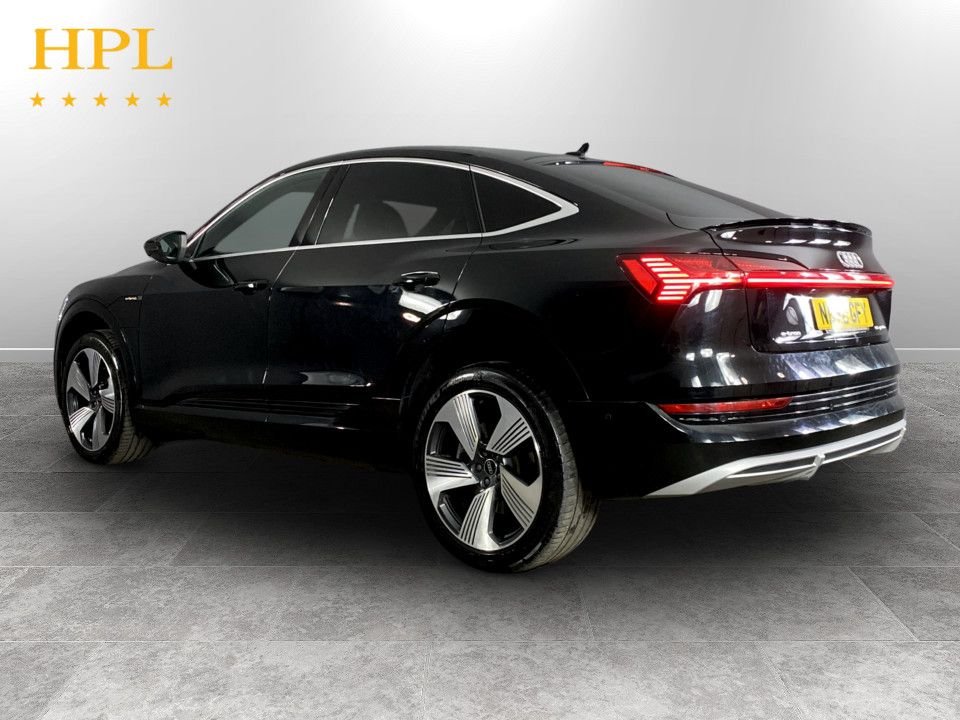 Used Audi e-tron 2022 for sale - 77583747: Photo 5