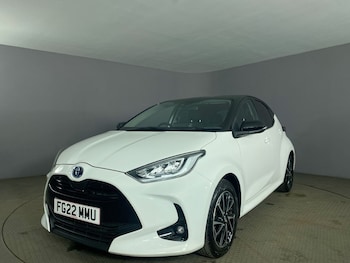 Used Toyota Yaris 2022 for sale - 76105393: Photo