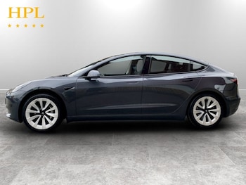 Used Tesla Model 3 2021 for sale - 78153712: Photo