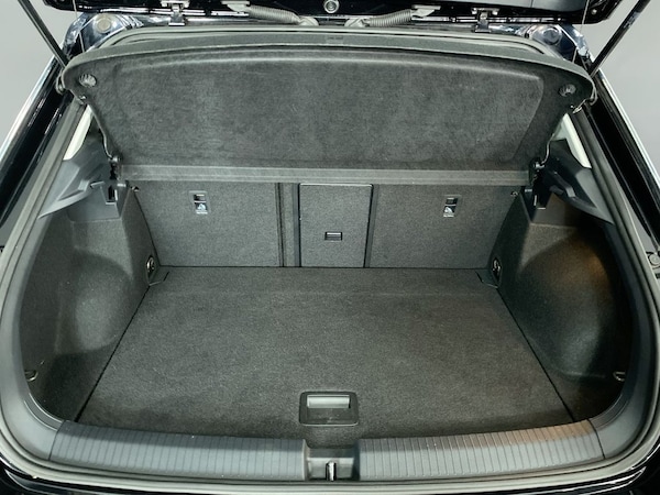 Used Volkswagen T-Roc 2023 for sale - 75320582: Photo 13