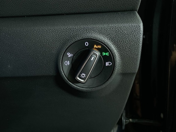 Used Volkswagen T-Roc 2023 for sale - 75320582: Photo 23