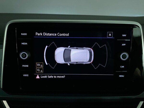 Used Volkswagen T-Roc 2023 for sale - 75320582: Photo 24