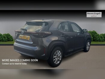 Used Toyota Yaris Cross 2023 for sale - 76513080: Photo