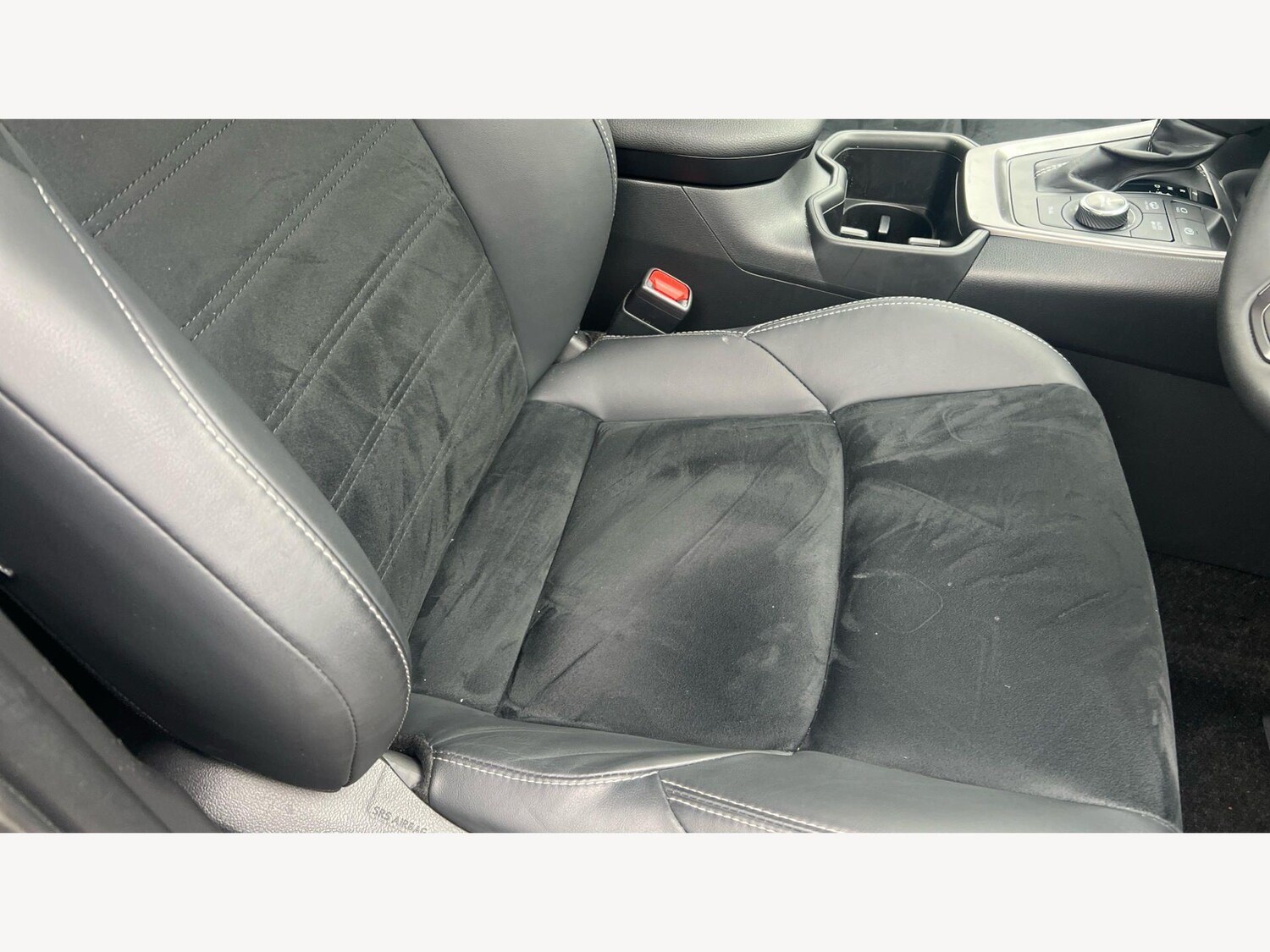 Used Toyota RAV4 2025 for sale - 78101060: Photo 19