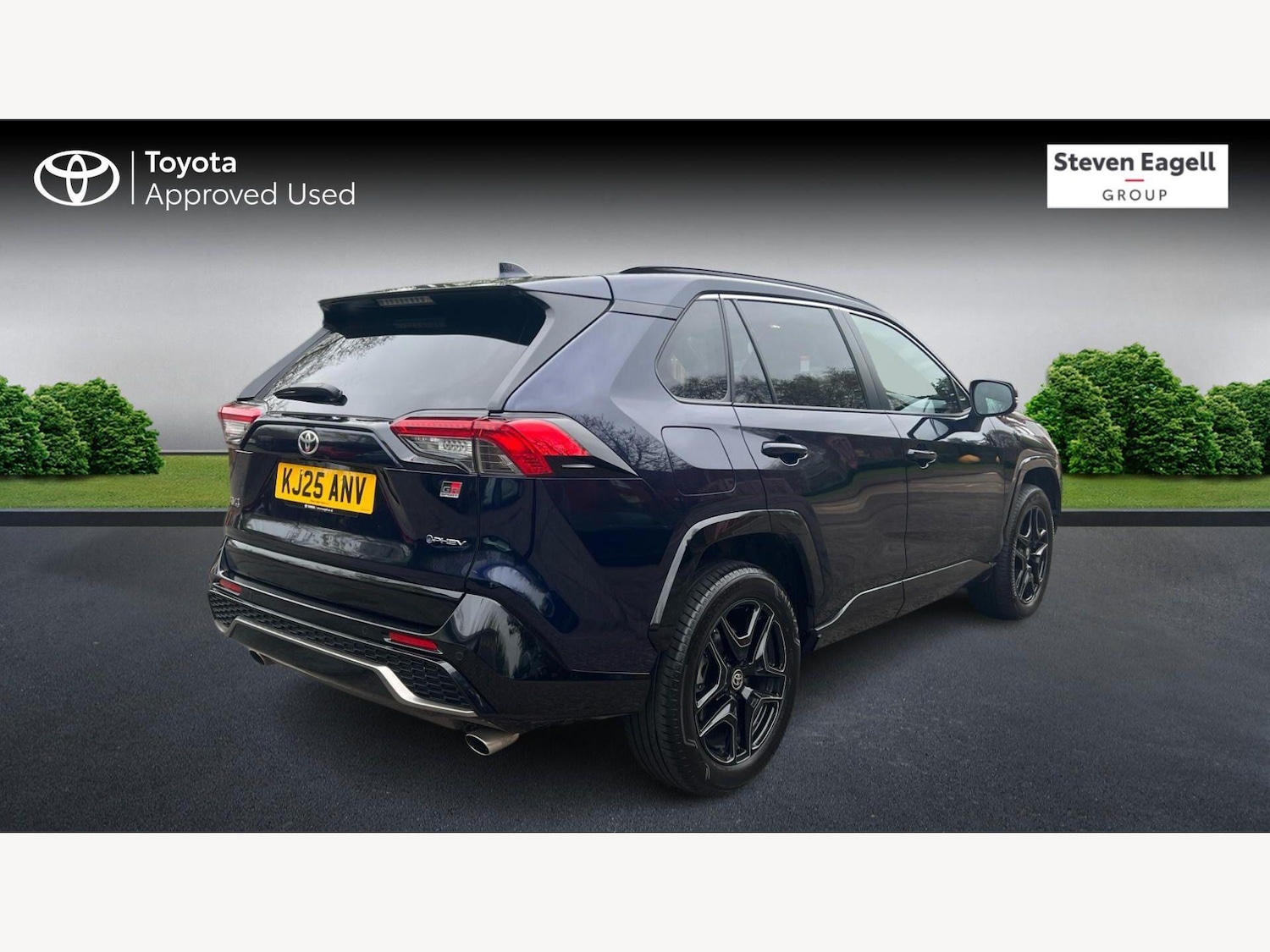 Used Toyota RAV4 2025 for sale - 78101060: Photo 2