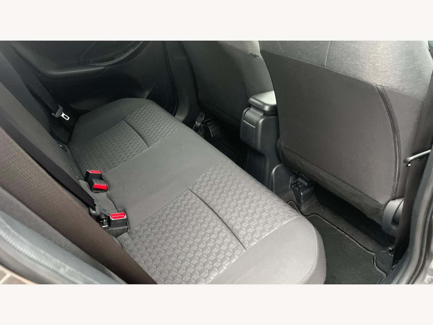Used Toyota Yaris 2023 for sale - 77066447: Photo 14
