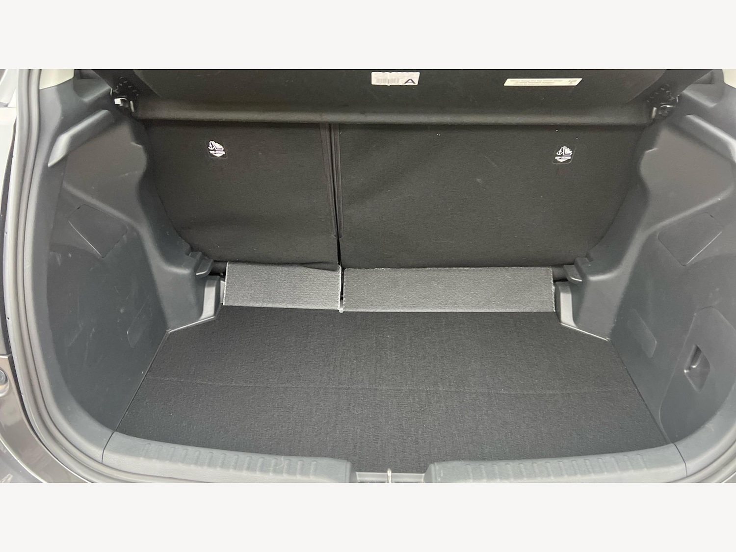 Used Toyota Yaris 2023 for sale - 77066447: Photo 16