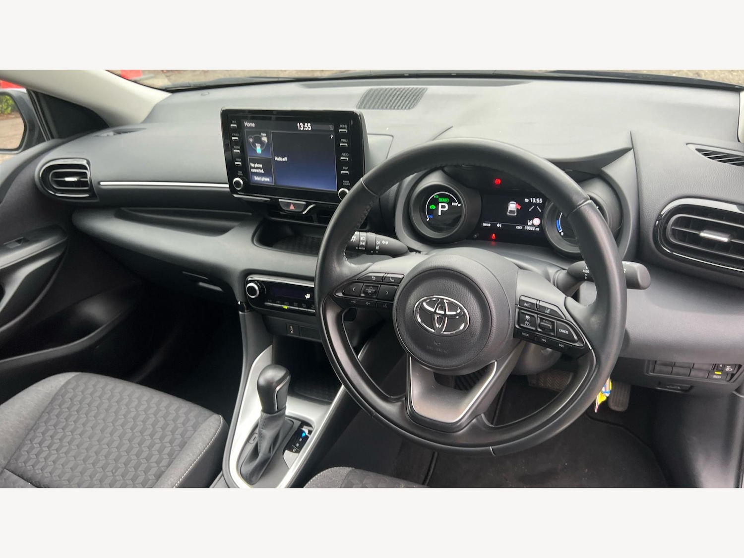 Used Toyota Yaris 2023 for sale - 77066447: Photo 8