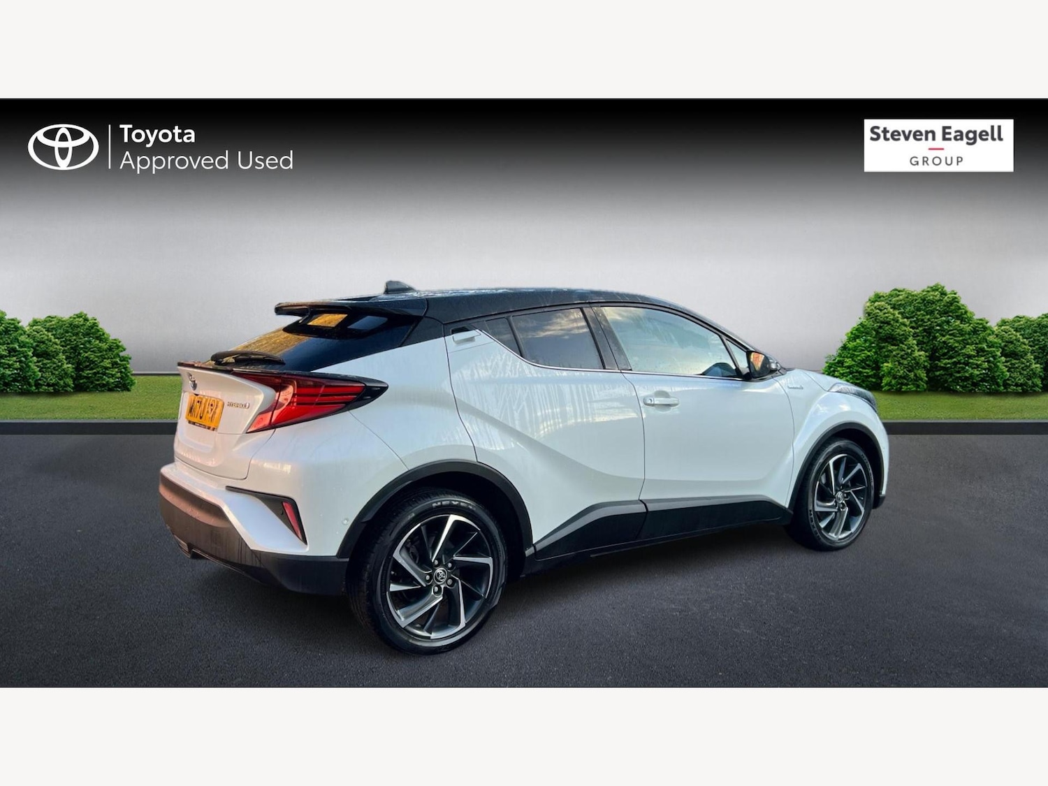 Used Toyota C-HR 2020 for sale - 76688862: Photo 2