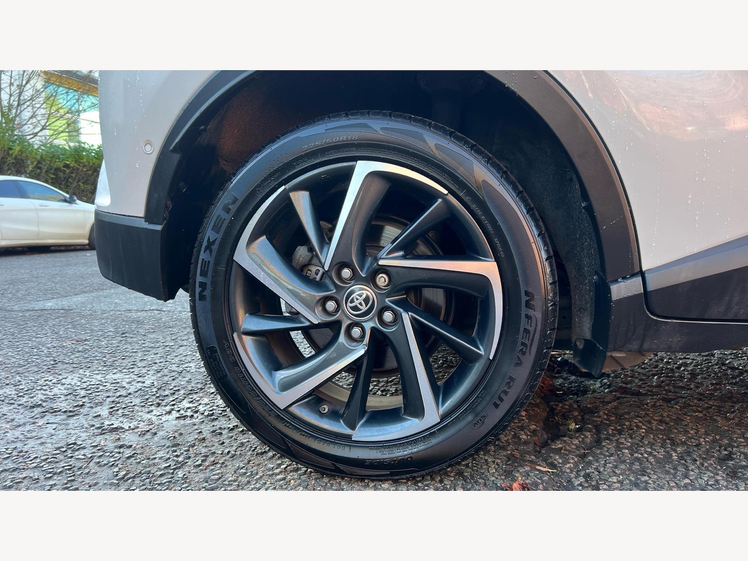 Used Toyota C-HR 2020 for sale - 76688862: Photo 20