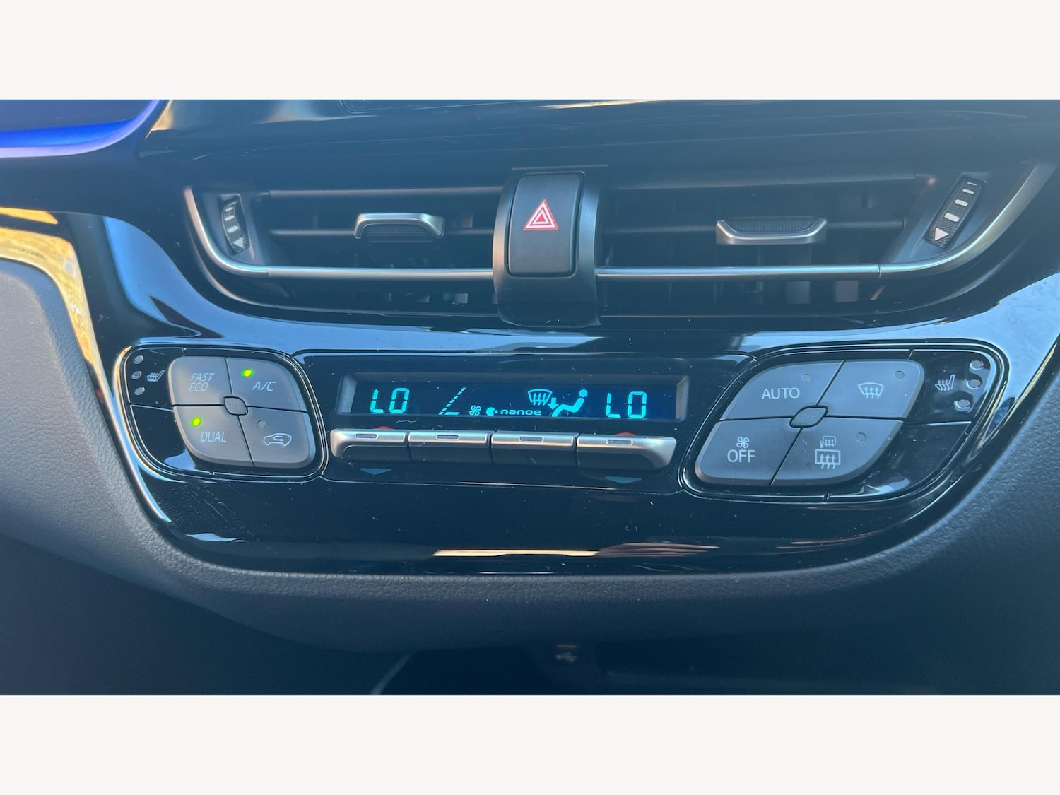 Used Toyota C-HR 2020 for sale - 76688862: Photo 24