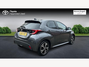 Used Toyota Yaris 2025 for sale - 78753003: Photo