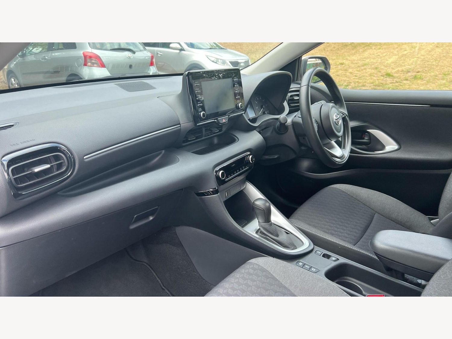 Used Toyota Yaris 2023 for sale - 76585371: Photo 12