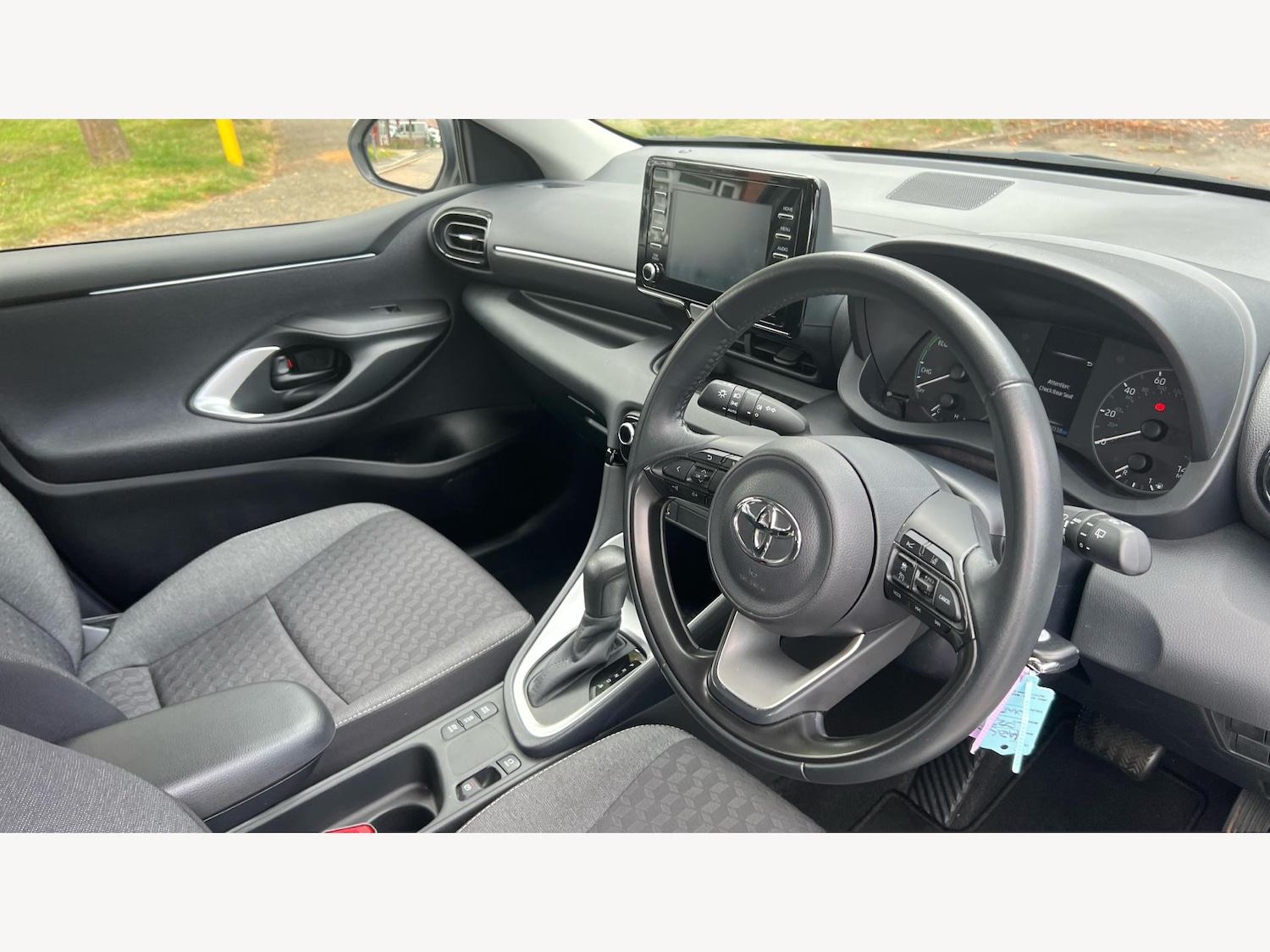 Used Toyota Yaris 2023 for sale - 76585371: Photo 13