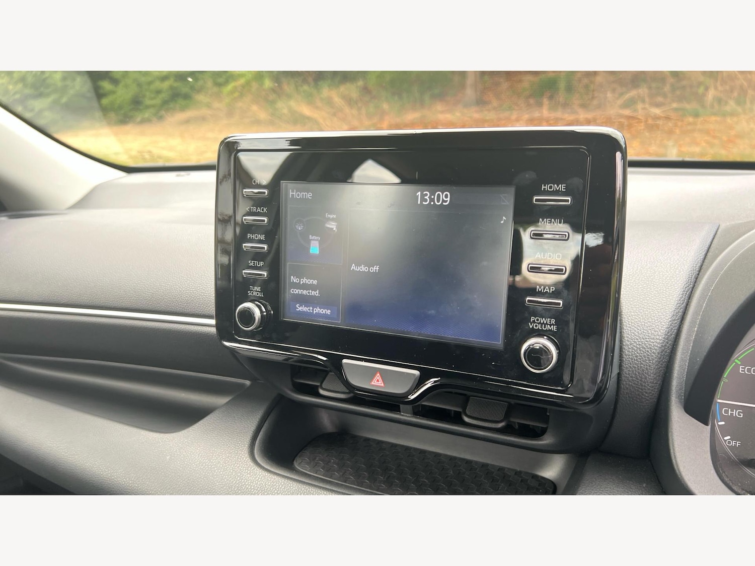 Used Toyota Yaris 2023 for sale - 76585371: Photo 9