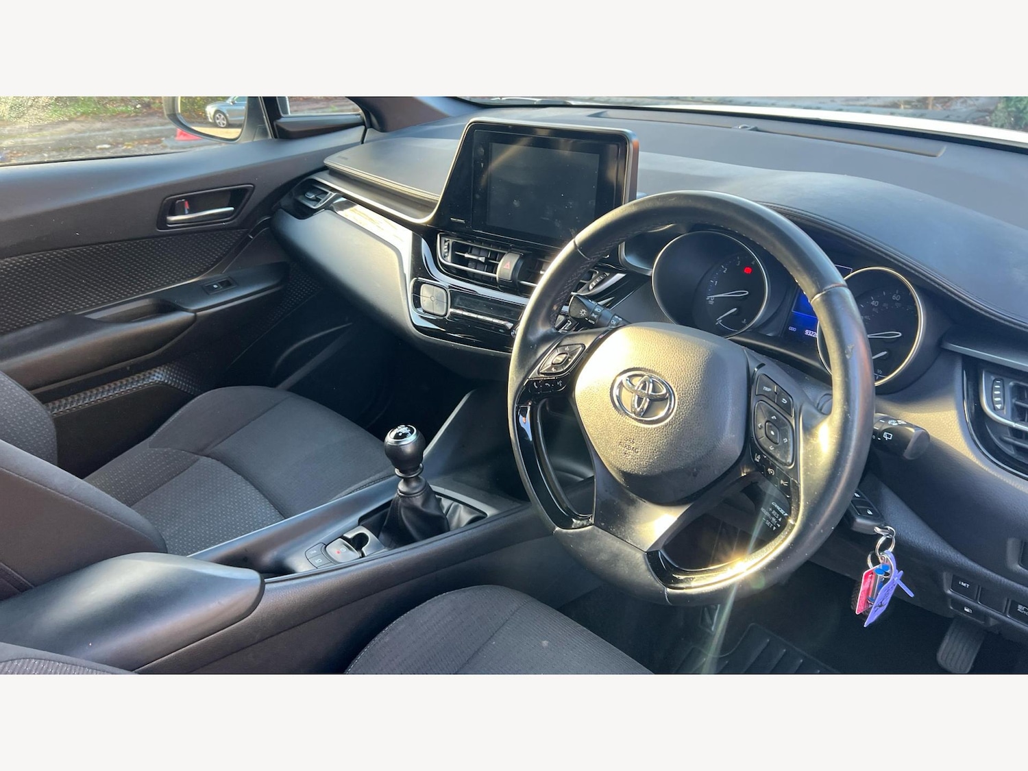 Used Toyota C-HR 2018 for sale - 76584190: Photo 13