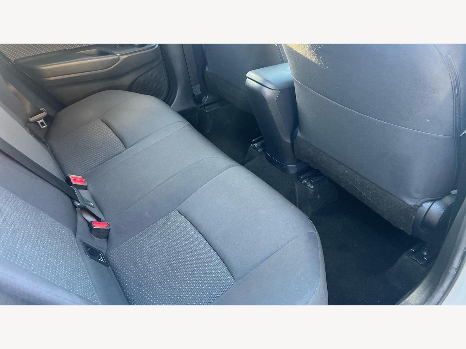 Used Toyota C-HR 2018 for sale - 76584190: Photo 14