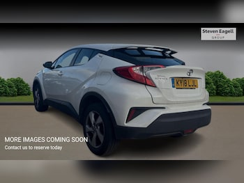 Used Toyota C-HR 2018 for sale - 76584190: Photo