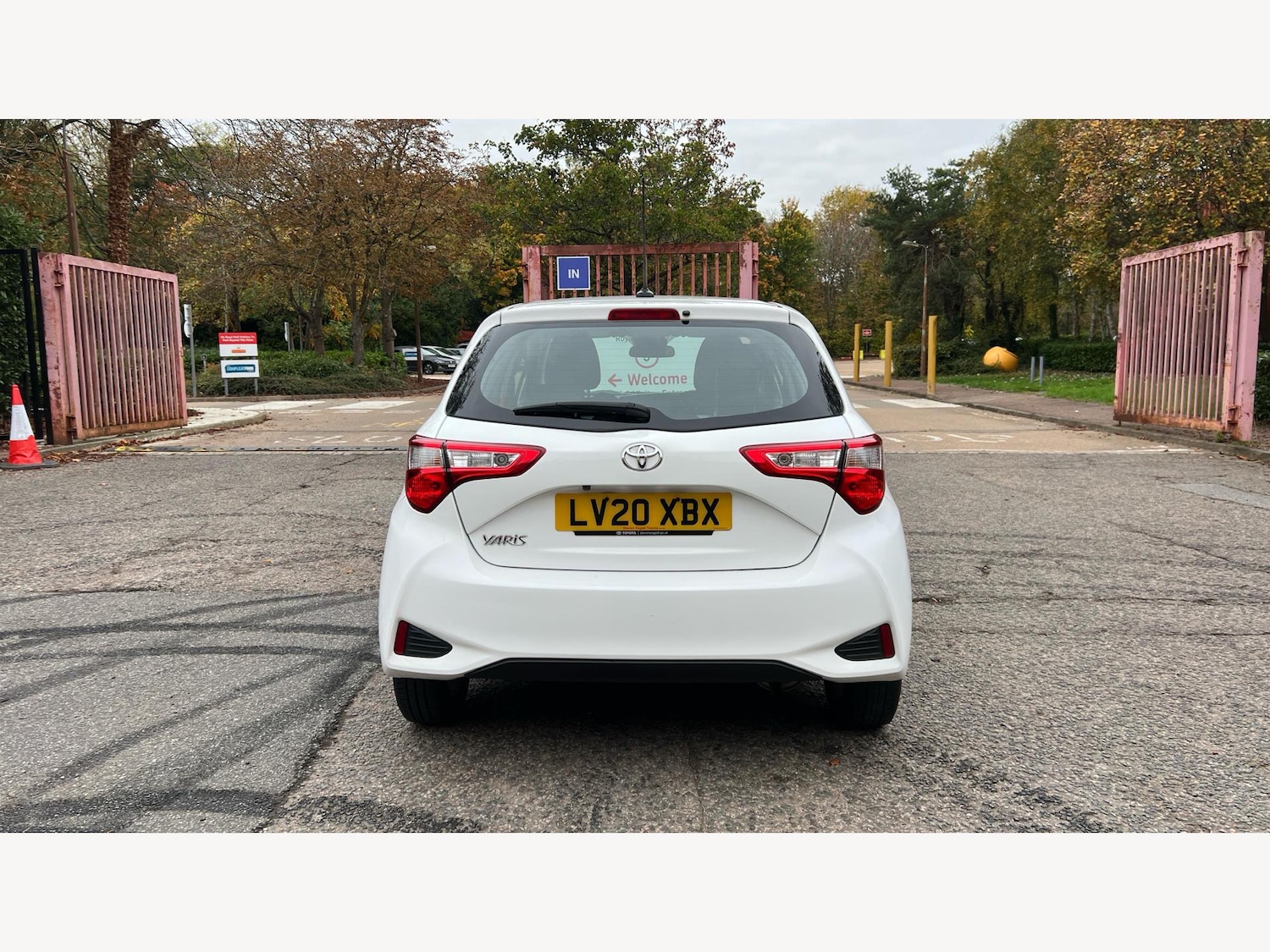 Used Toyota Yaris 2020 for sale - 76337875: Photo 21