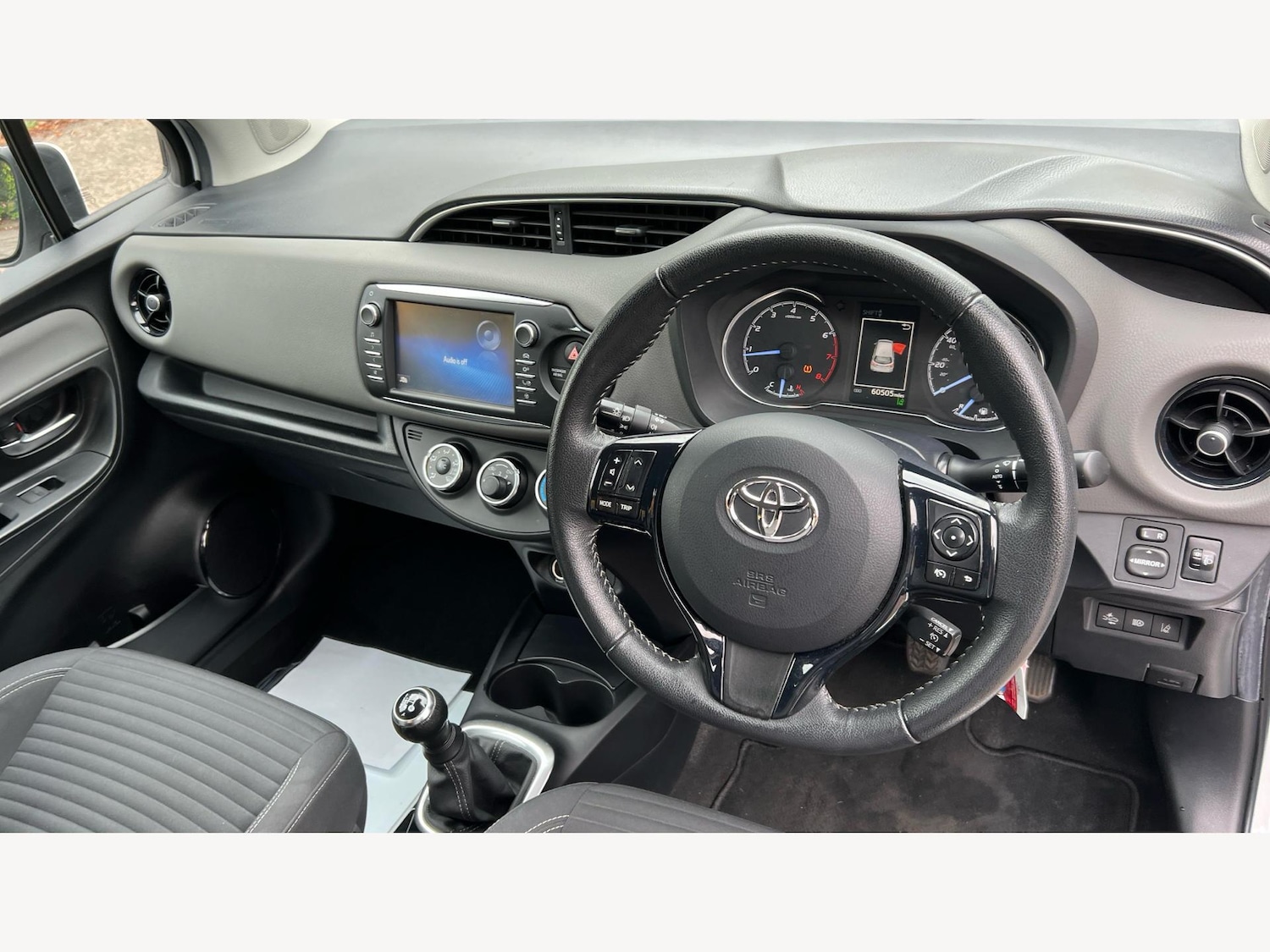 Used Toyota Yaris 2020 for sale - 76337875: Photo 8