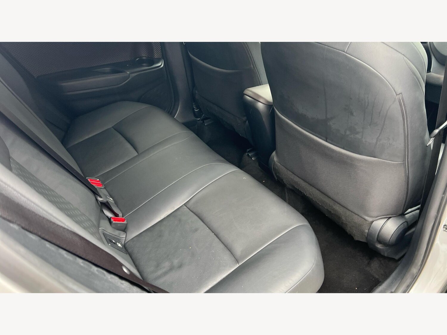 Used Toyota C-HR 2019 for sale - 76423868: Photo 14