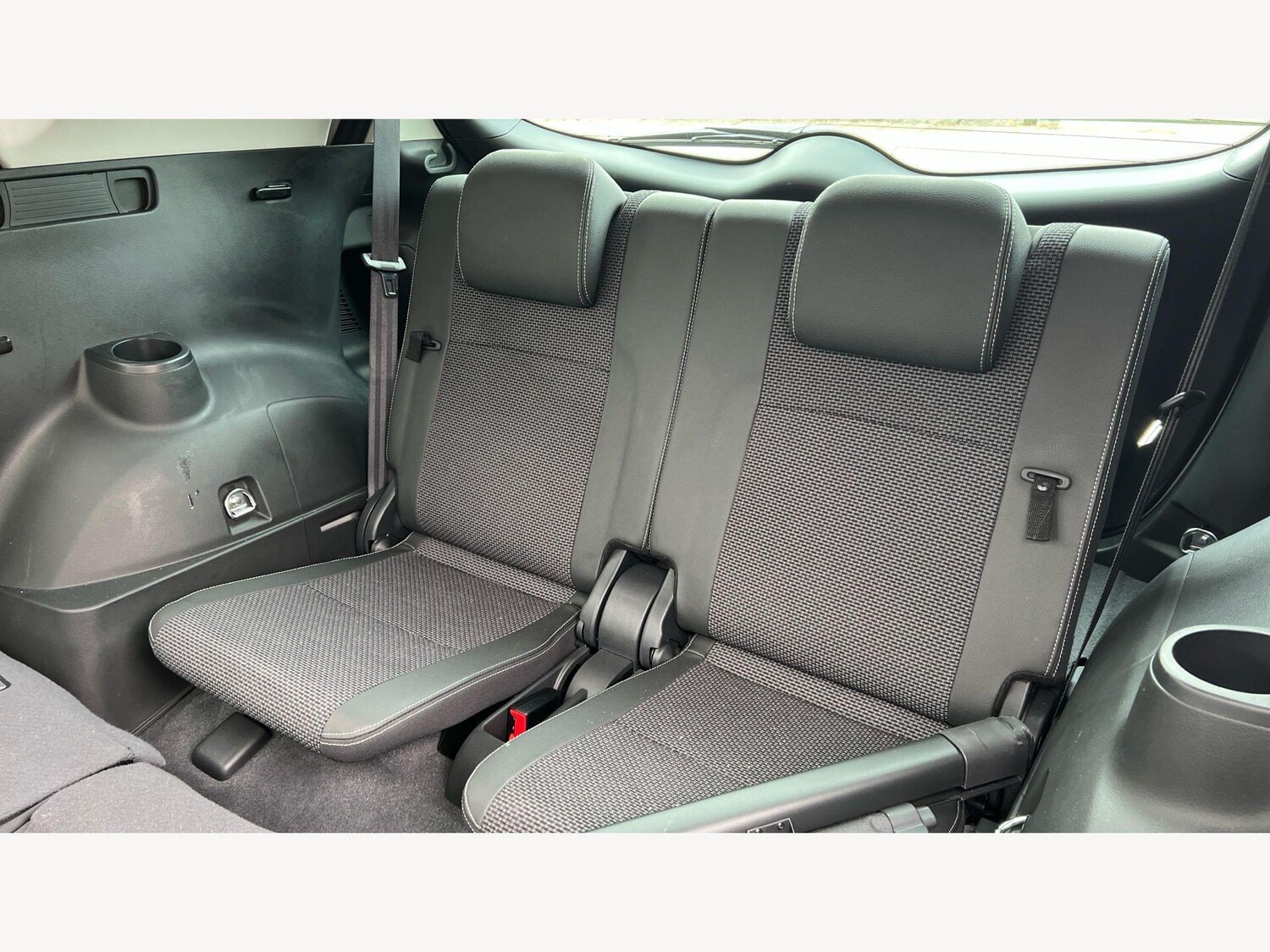 Used Toyota Verso 2017 for sale - 77854162: Photo 12