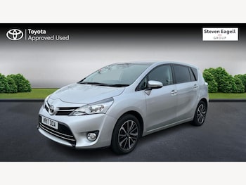 Used Toyota Verso 2017 for sale - 77854162: Photo