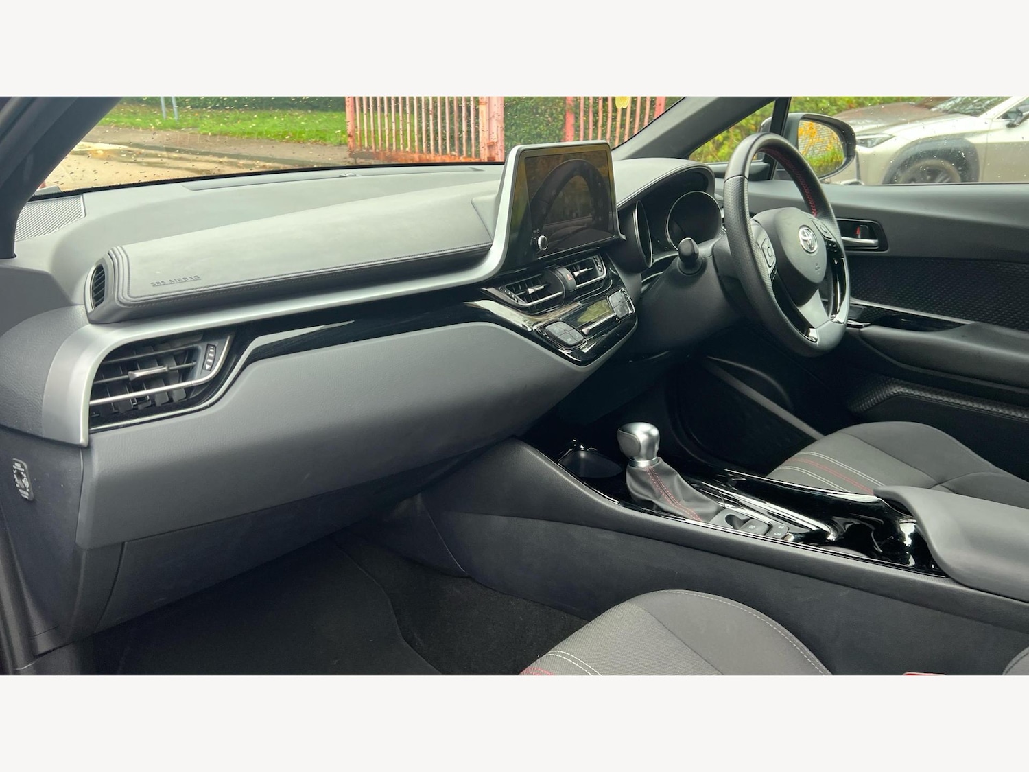 Used Toyota C-HR 2022 for sale - 76612980: Photo 12