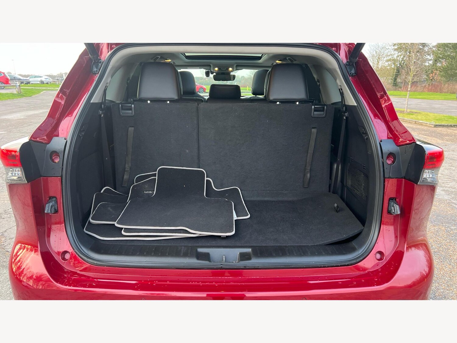 Used Toyota Highlander 2021 for sale - 77332017: Photo 16