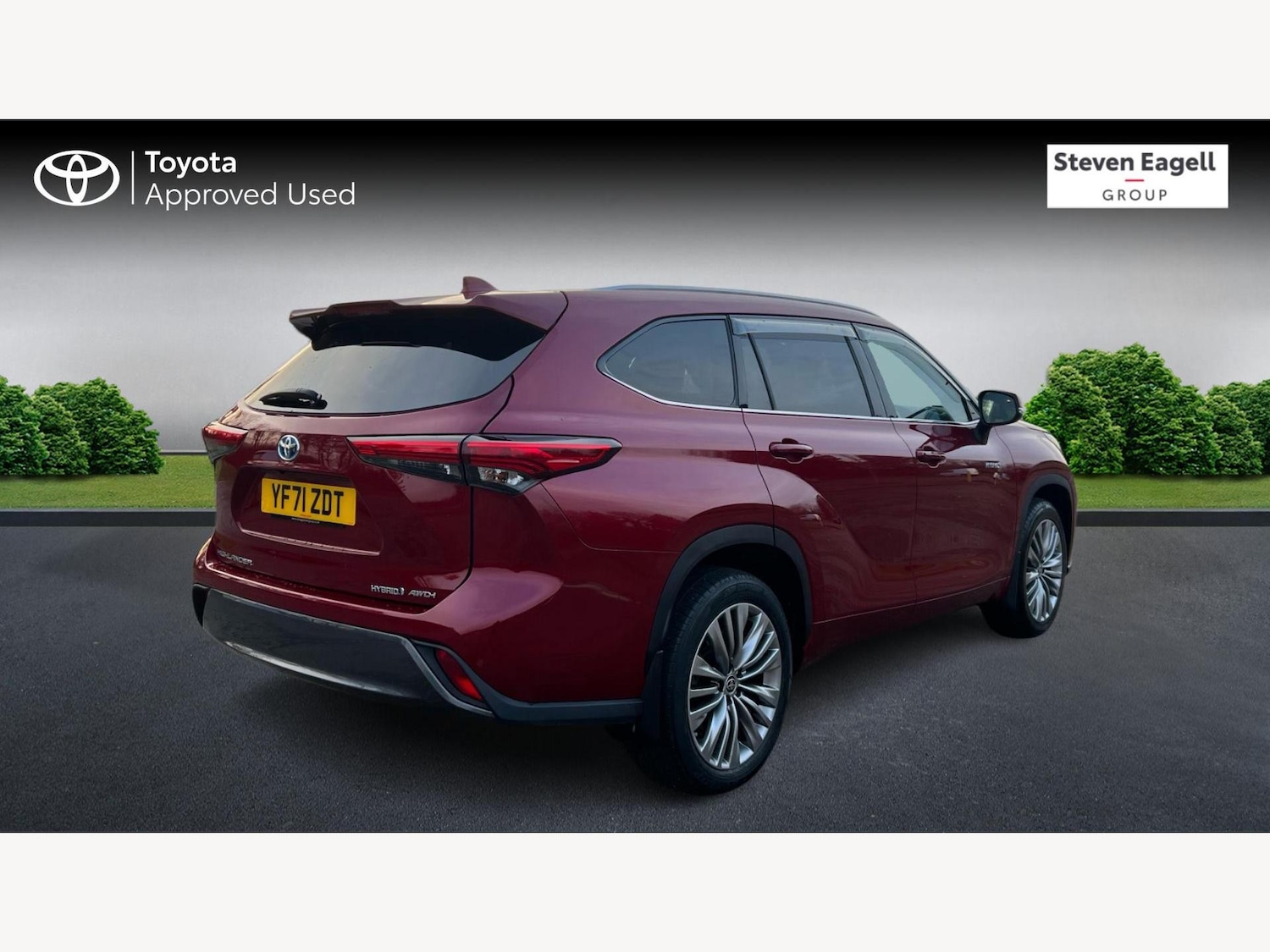 Used Toyota Highlander 2021 for sale - 77332017: Photo 2