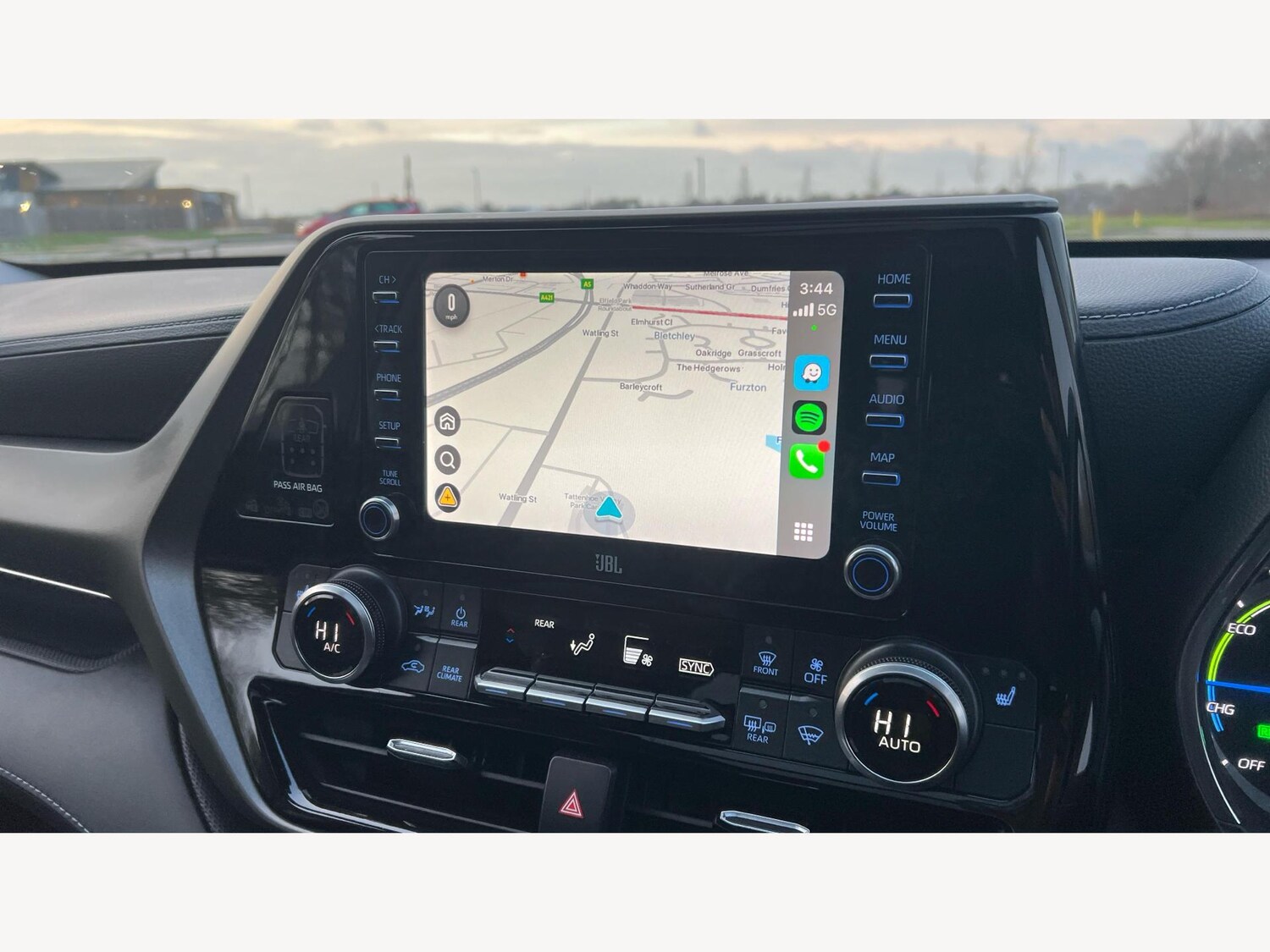 Used Toyota Highlander 2021 for sale - 77332017: Photo 25