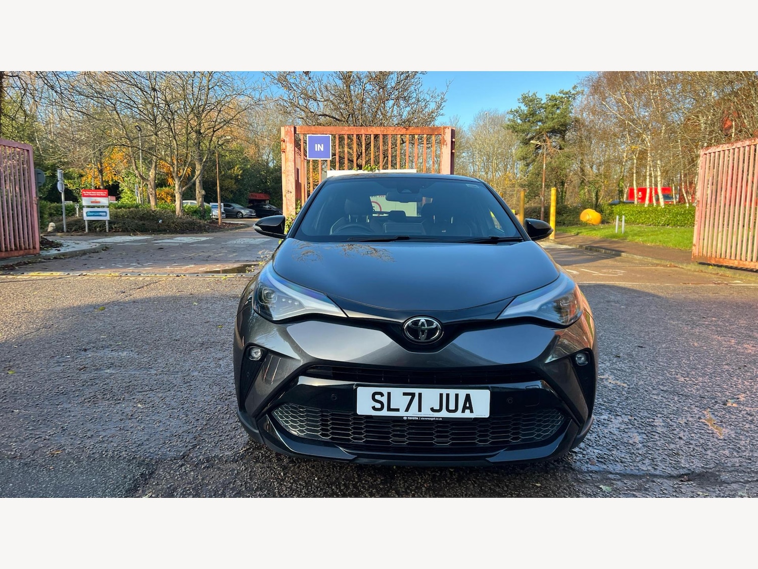 Used Toyota C-HR 2021 for sale - 76759682: Photo 17
