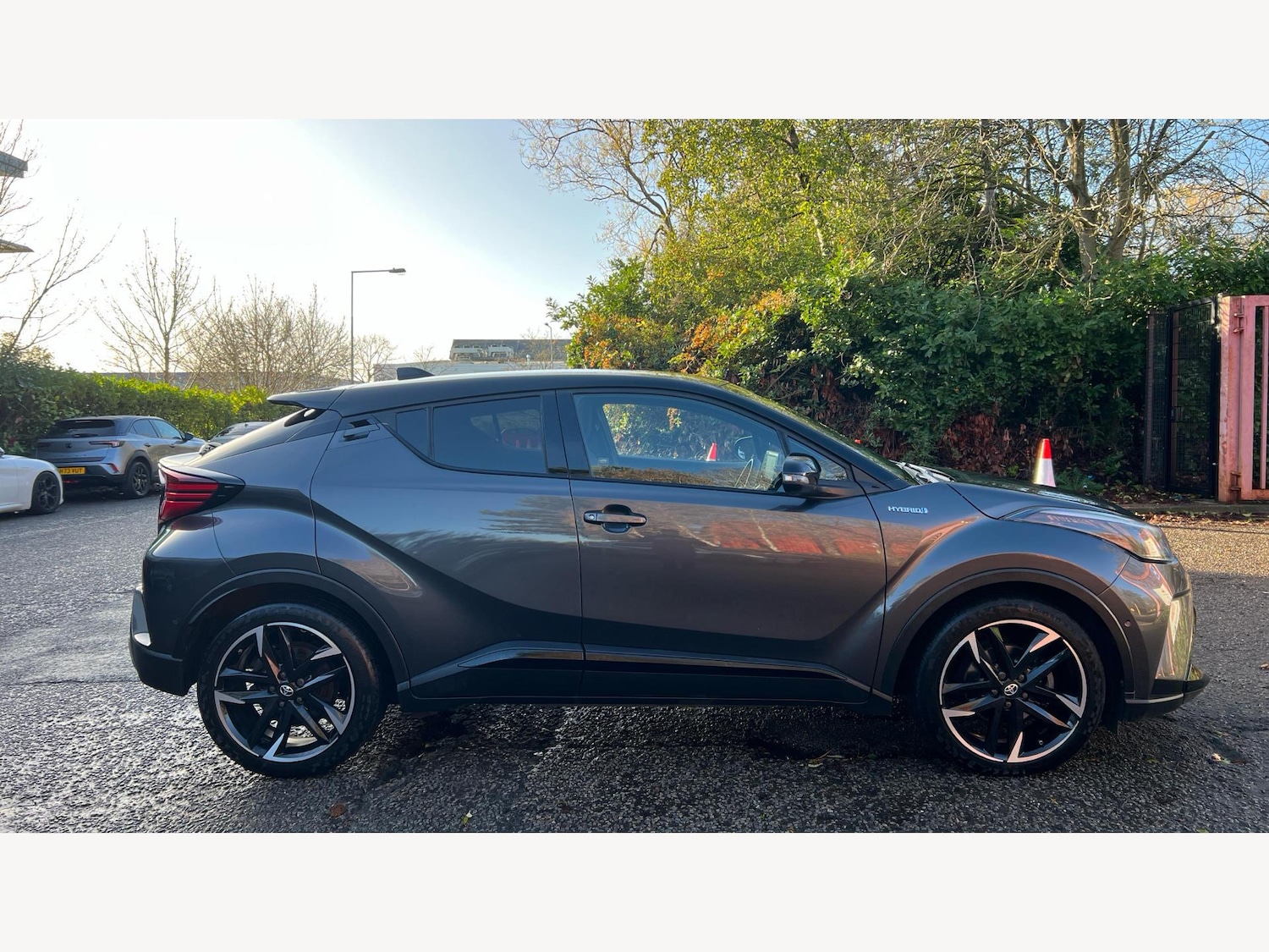 Used Toyota C-HR 2021 for sale - 76759682: Photo 18