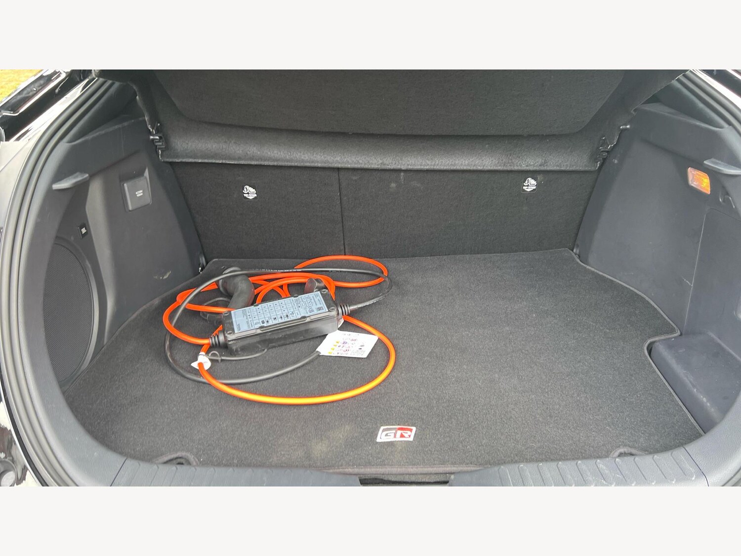 Used Toyota C-HR for sale - 77854180: Photo 16