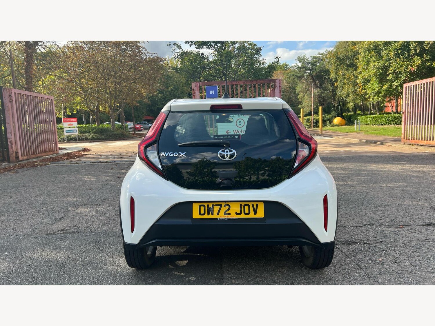 Vehicle 21