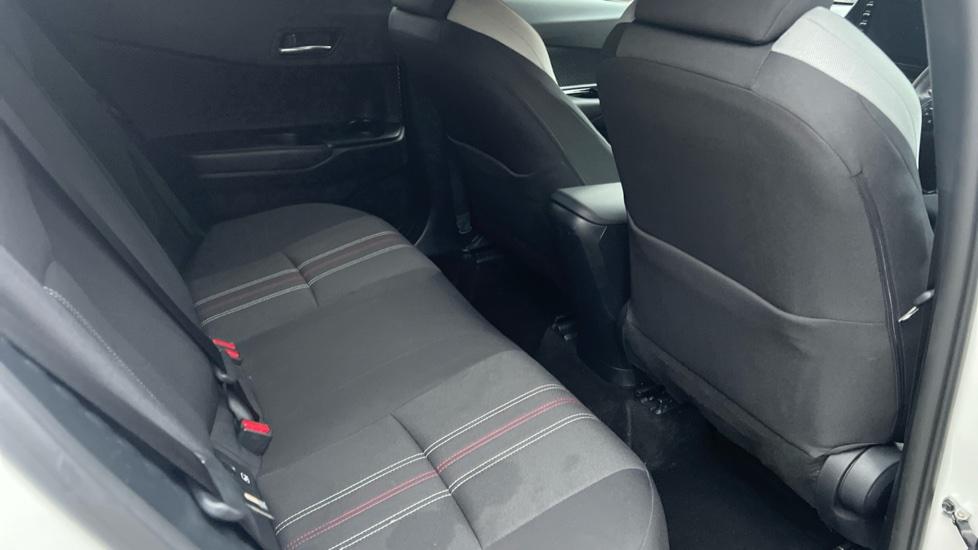 Used Toyota C-HR 2021 for sale - 77440851: Photo 14