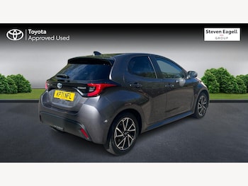 Used Toyota Yaris 2021 for sale - 78404033: Photo